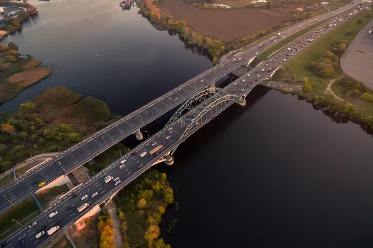 4 Jembatan Terpendek di Dunia, Salah Satunya Ada yang Jadi Ikonik Indonesia