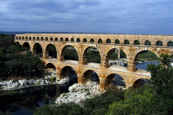 10 Jembatan Tertua di Dunia, Salah Satunya Ada dari Zaman Romawi Kuno