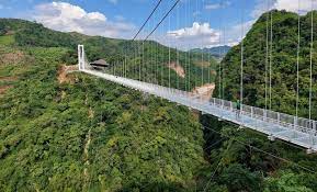 Bach Long Bridge, Vietnam