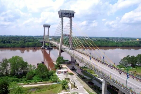 Jembatan Tengku Agung Sultanah Latifah