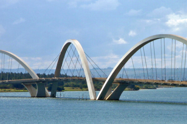 Jembatan Juscelino Kubitschek