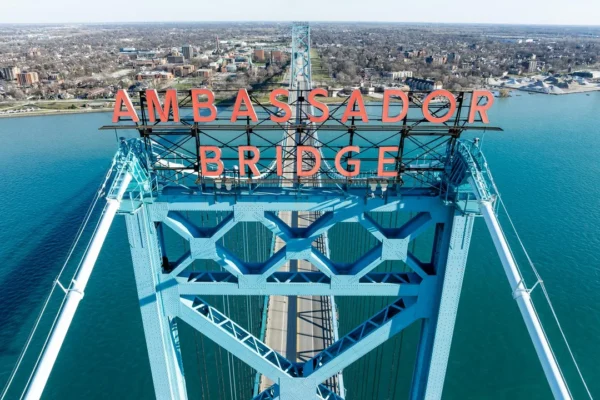 Ambassador Bridge (Detroit, Michigan/Windsor, Kanada)