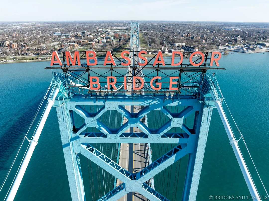 Ambassador Bridge (Detroit, Michigan/Windsor, Kanada)