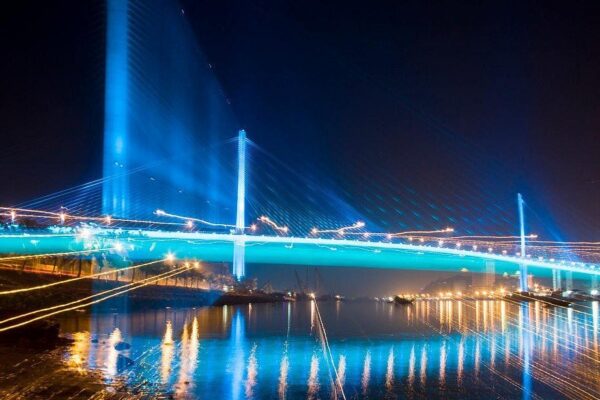 Jembatan Cầu Bãi Cháy