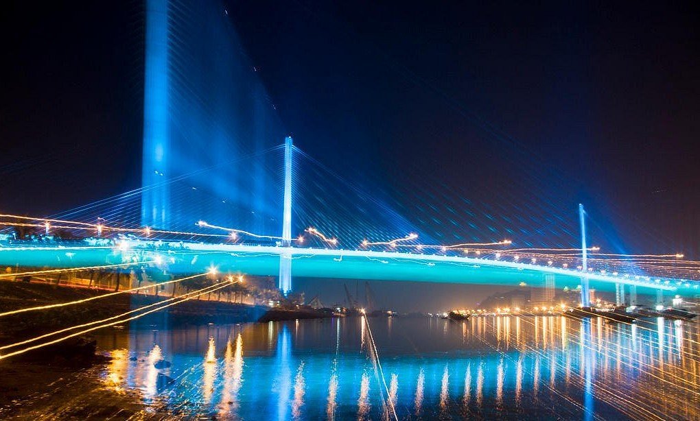 Jembatan Cầu Bãi Cháy