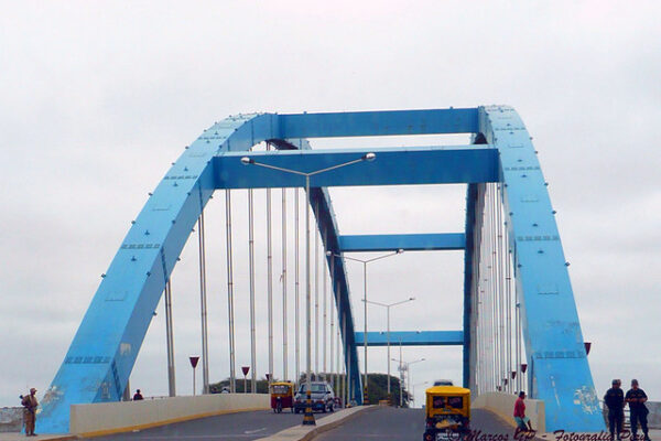 Puente Bolognesi