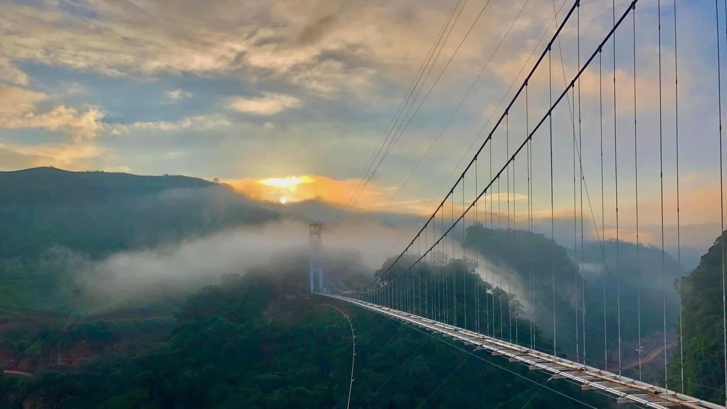 Jembatan Bach Long: Jembatan kaca terpanjang di dunia